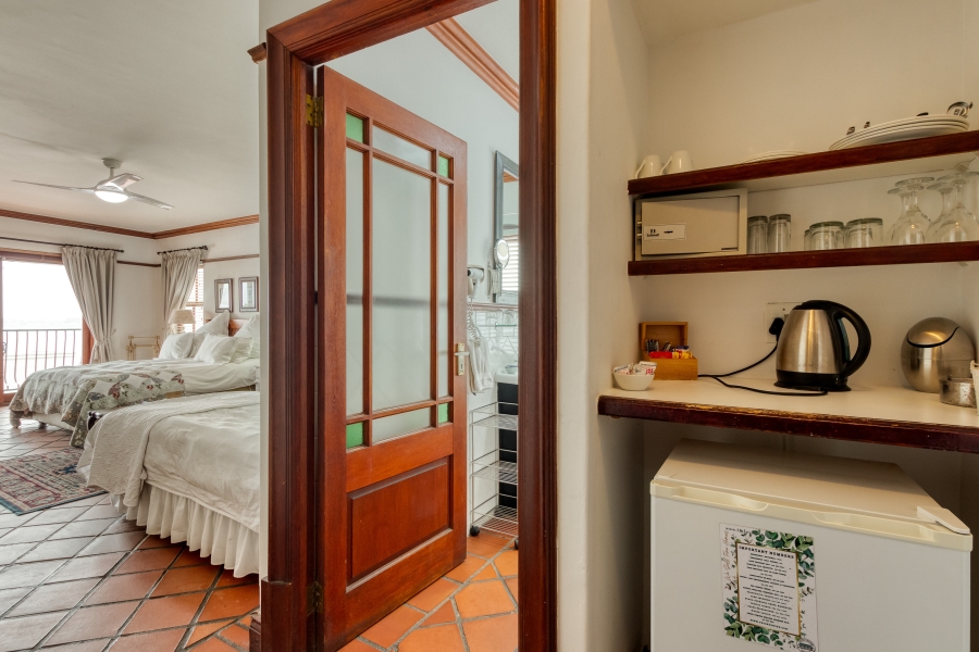 8 Bedroom Property for Sale in Gordons Bay Village Western Cape